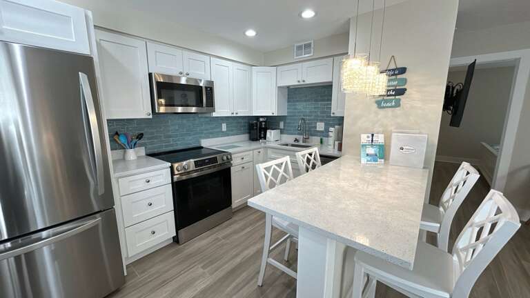 Spacious kitchen with appliances