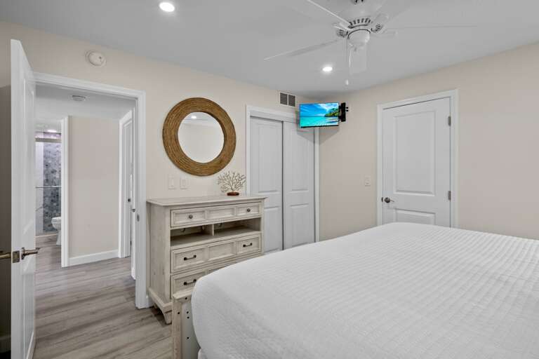 Primary Bedroom, King bed and TV