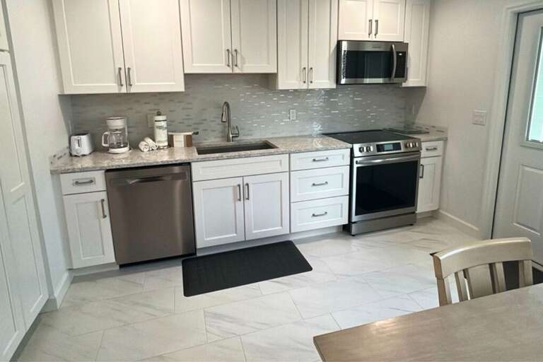 Fully equipped modern kitchen