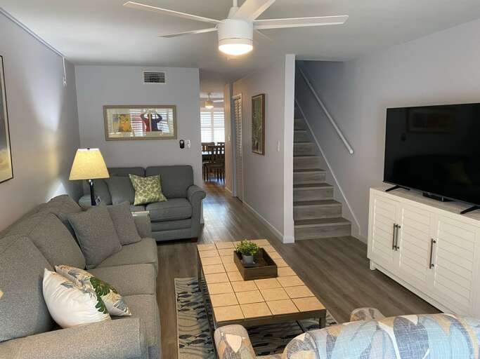 Living Room/Hallway to Kitchen
