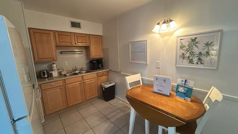 Fully equipped kitchen