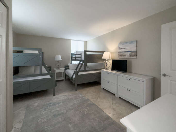 Second Bedroom - Two Twin/ Queen Bunks