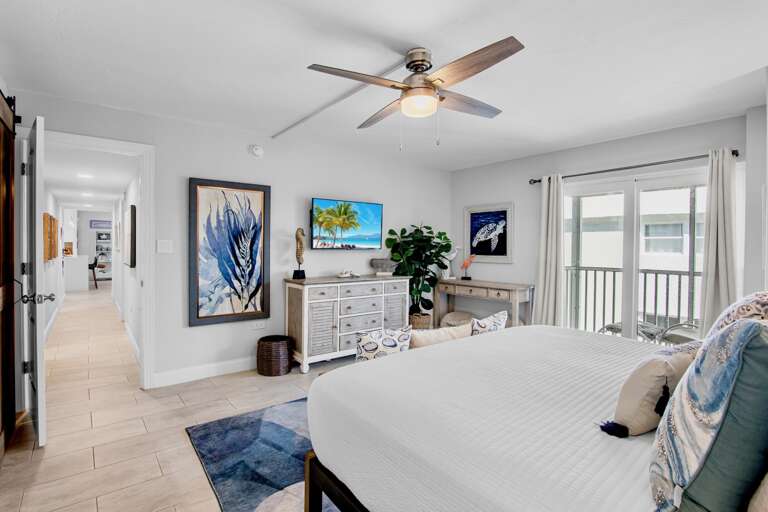 Primary Bedroom, King