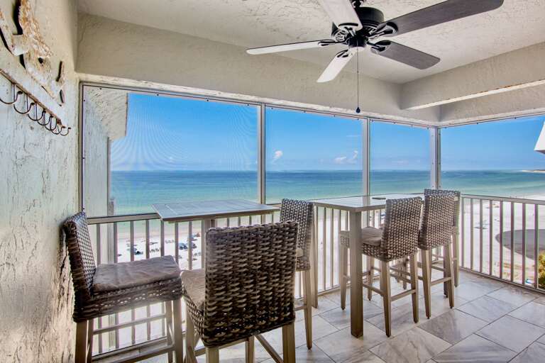 Screened In Balcony, Dining Area