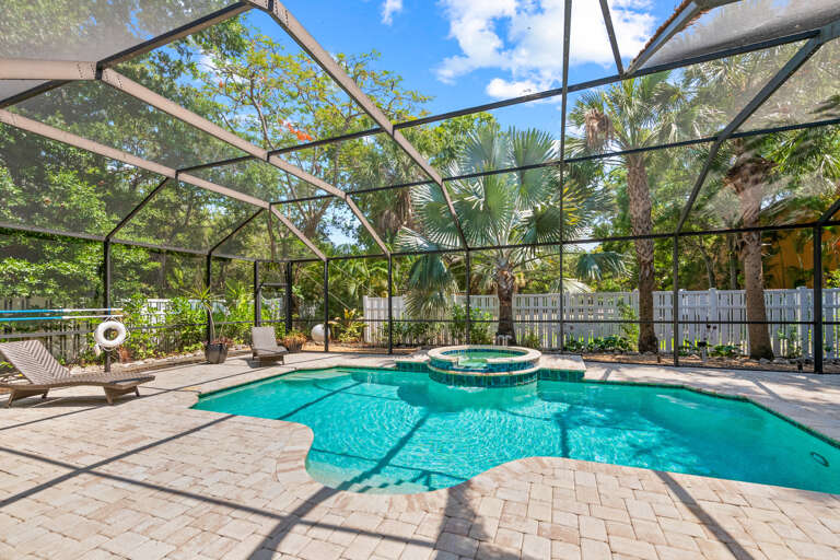 Private Pool and Spa