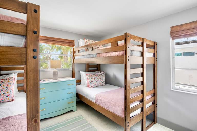 Third Bedroom, Two Twin/Twin Bunks