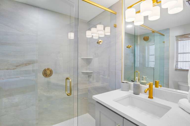Primary Bathroom, Ensuite