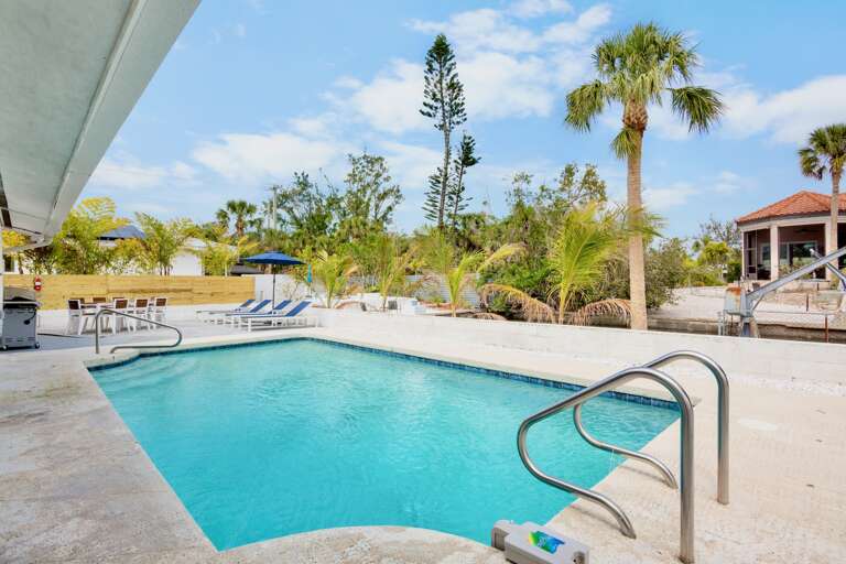 Private Pool