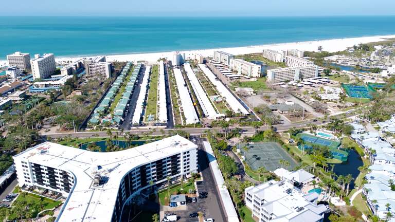 Harbor Towers 420 by Tropical Sands Accommodations