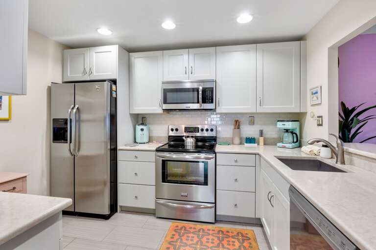 Fully equipped kitchen