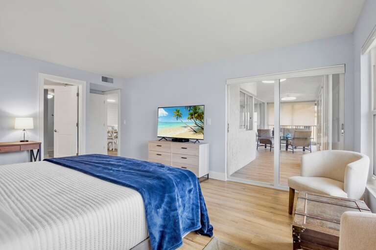 Primary Bedroom - King