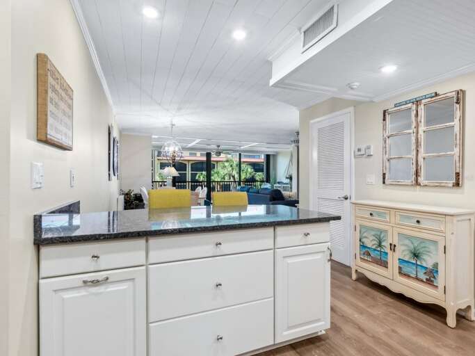 Tortuga Unit 205 - Tropical Sand Accommodations