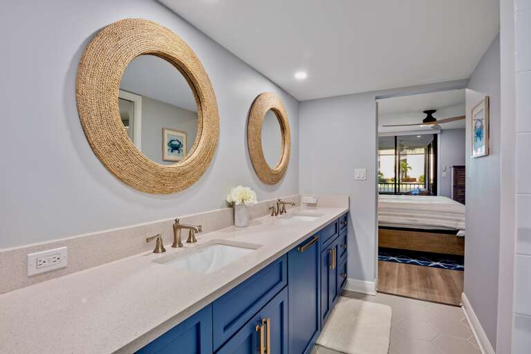Gulf and Bay Club B110 by Tropical Sands Accommodations