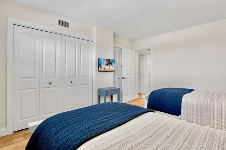 Gulf and Bay Club C607 by Tropical Sands Accommodations