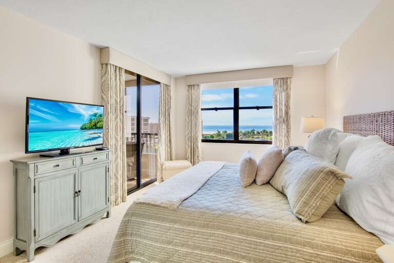 Gulf and Bay Club C607 by Tropical Sands Accommodations