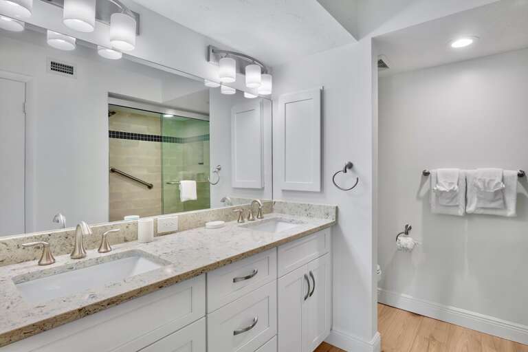 Midnight Cove II Unit 133 by Tropical Sands Accommodations