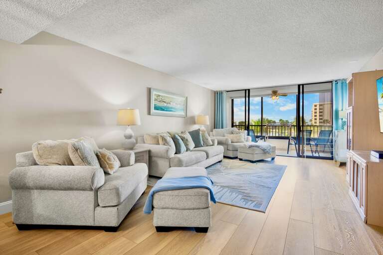 Gulf and Bay Club C209 by Tropical Sands Accommodations