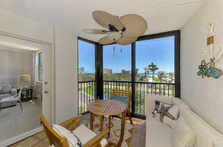 Private Screened-in Balcony with Seating