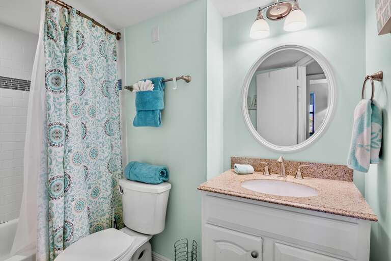Full Bathroom