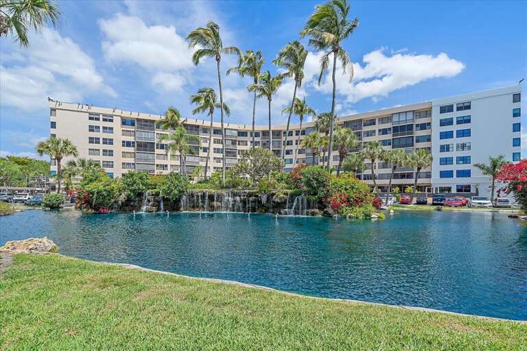 Harbor Towers Unit 603 by Tropical Sands Accommodations
