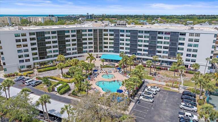 Harbor Towers Unit 603 by Tropical Sands Accommodations
