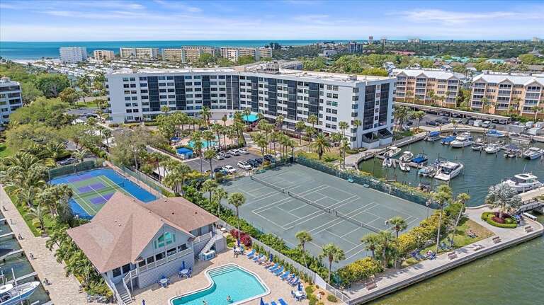 Harbor Towers Unit 603 by Tropical Sands Accommodations
