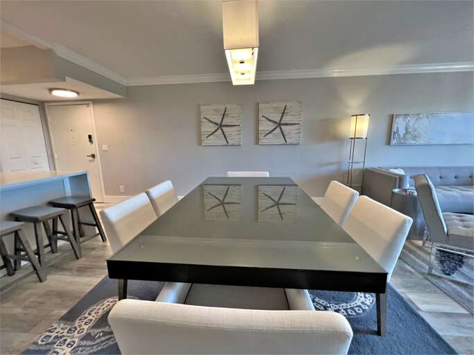 Dining Table, seating for 6
