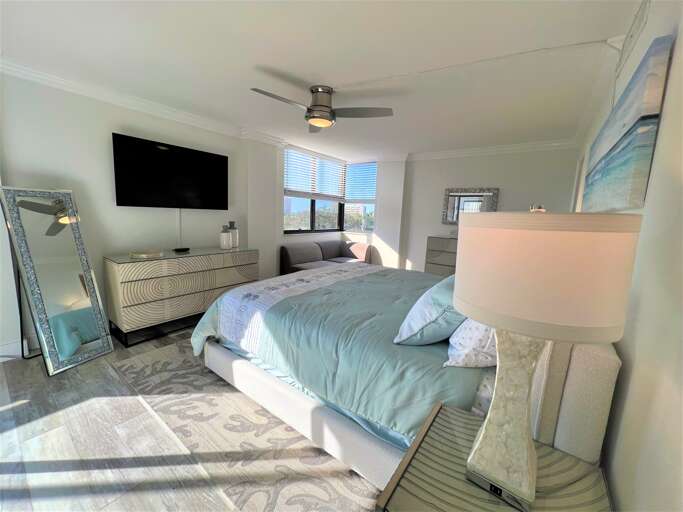 Primary Bedroom, King