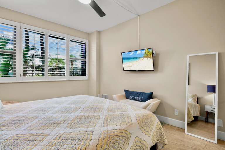 Harbor Towers 111 by Tropical Sands Accommodations