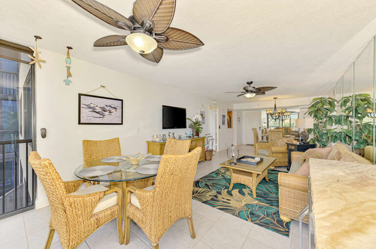 Open-concept Dining and Living Area