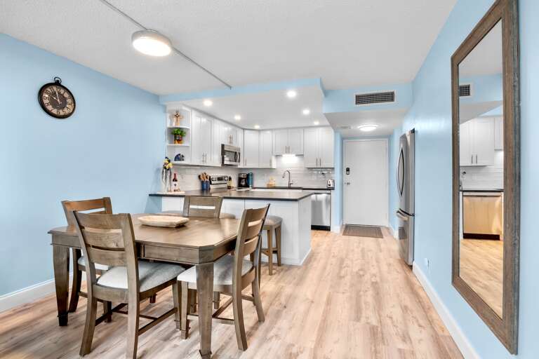 Harbor Towers Unit 312 by Tropical Sands Accommodations