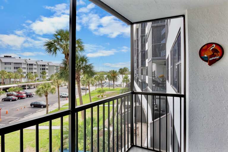Harbor Towers Unit 312 by Tropical Sands Accommodations