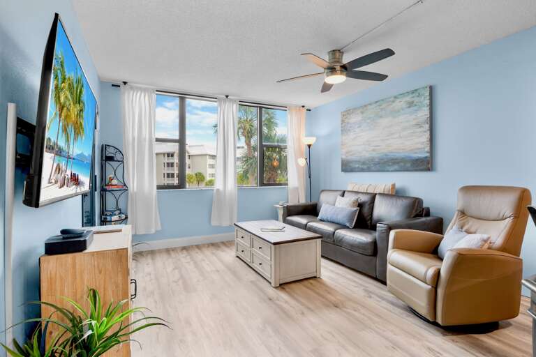 Harbor Towers Unit 312 by Tropical Sands Accommodations
