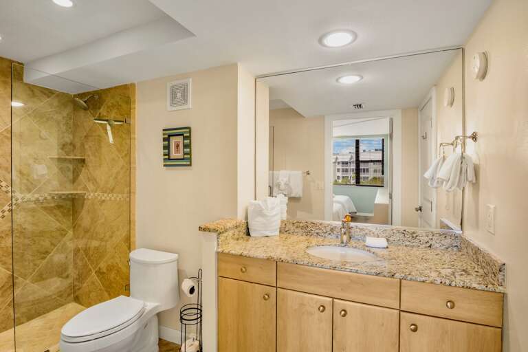 Harbor Towers Unit 415 by Tropical Sands Accommodations