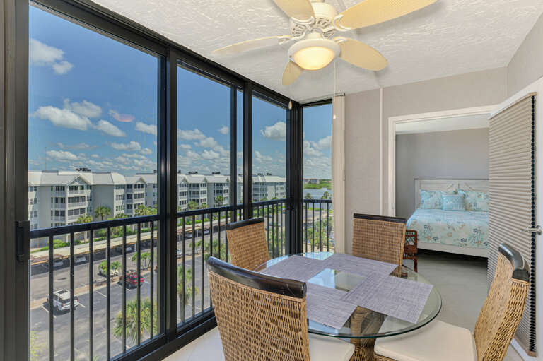 Additional Dining with Views