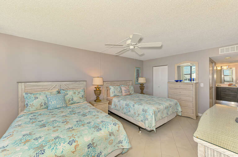 Second Bedroom, Two Queen beds