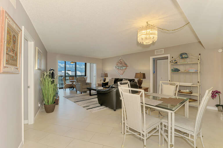 Open Concept Dining and Living Area