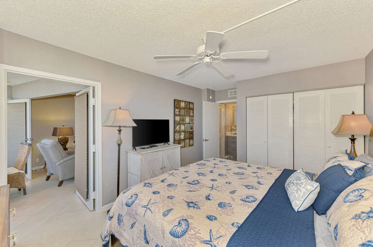 Primary Bedroom, King with TV