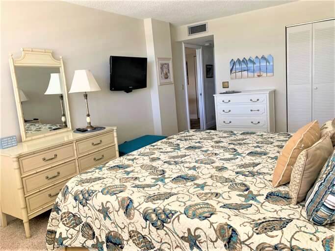 Primary Bedroom, King