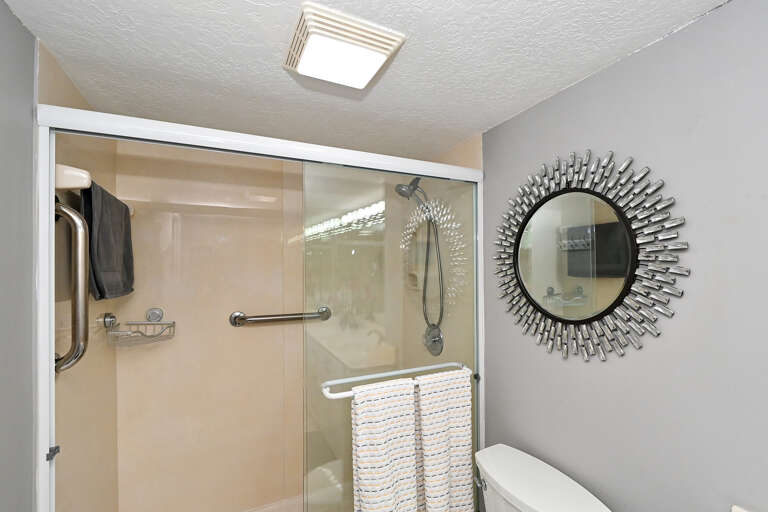 Primary Bathroom, Ensuite