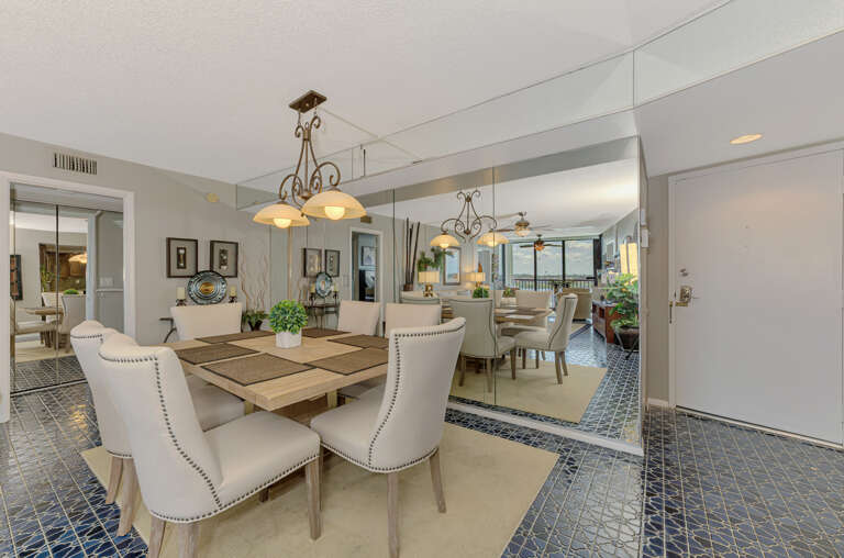 Elegant Dining Room seating