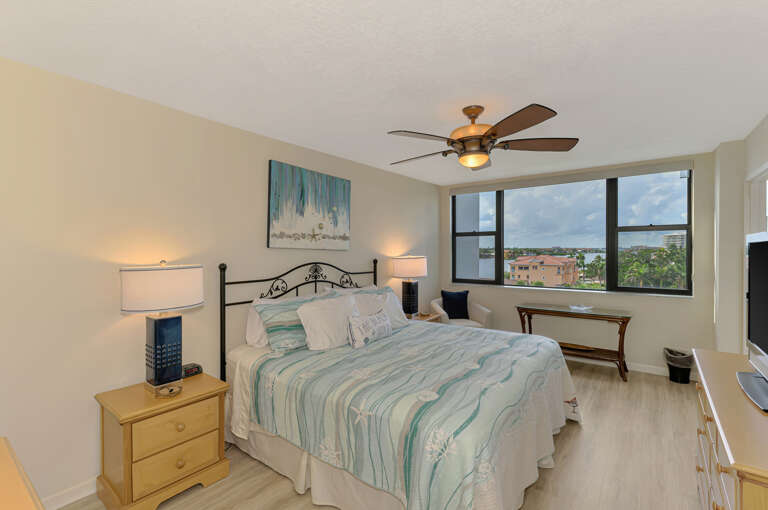 Primary Bedroom, King