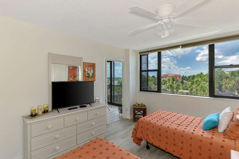 Second Bedroom, Two Twin beds with TV