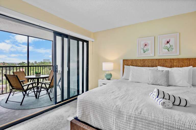 Harbor Towers Unit 501 by Tropical Sands Accommodations
