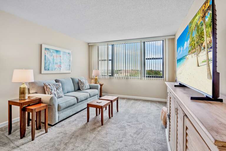 Harbor Towers Unit 501 by Tropical Sands Accommodations