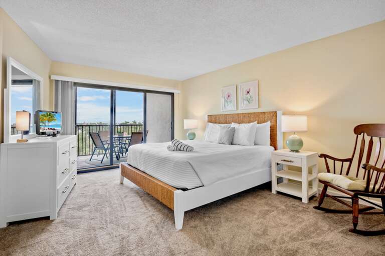 Harbor Towers Unit 501 by Tropical Sands Accommodations