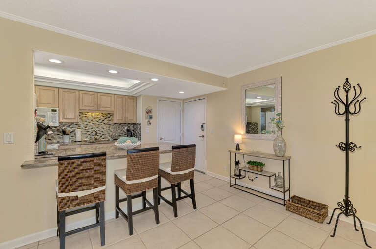 Breakfast bar