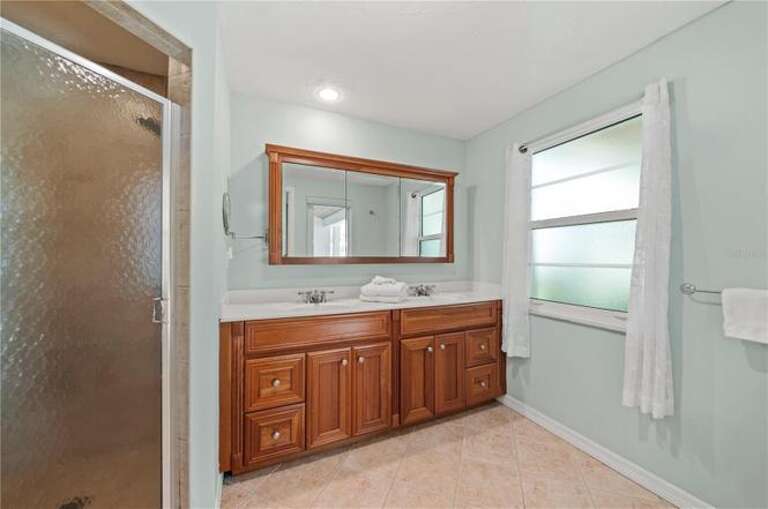 Primary Bedroom, Ensuite Bathroom