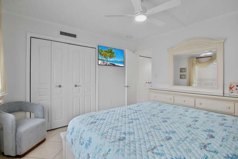 Midnight Cove II Unit 910 by Tropical Sands Accommodations