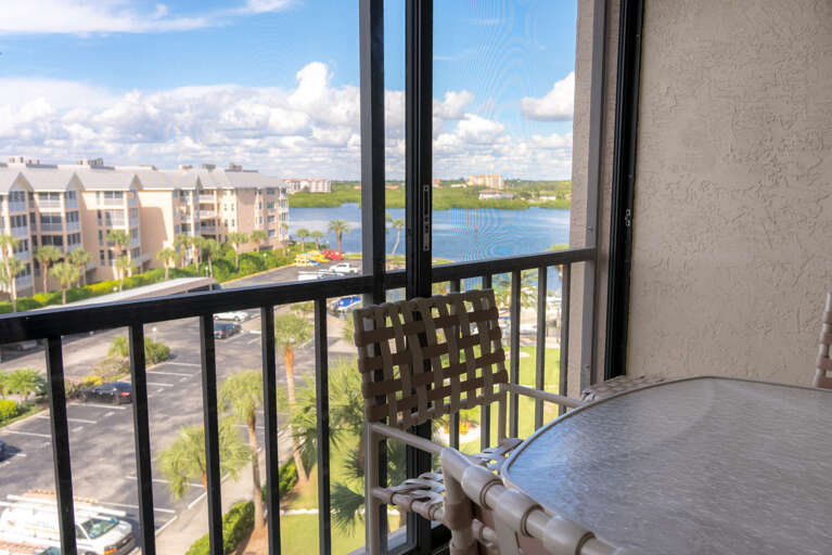 Screened-in Balcony